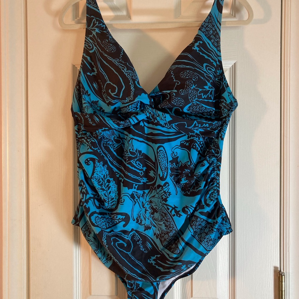 EUC swimsuit XL